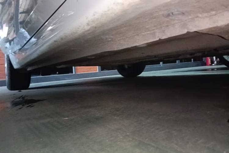 Used Hyundai Elantra 2022 1.5L CVT GLX Elite Edition Right Side Sill