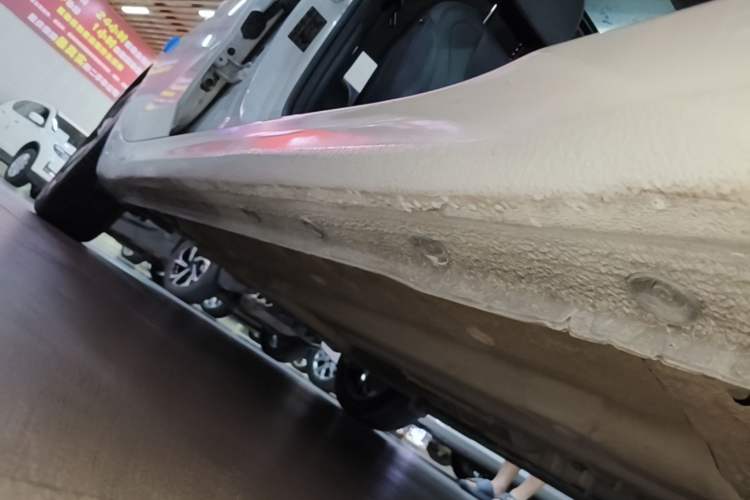 Used Hyundai Elantra 2022 1.5L CVT GLX Elite Edition Right Side Sill