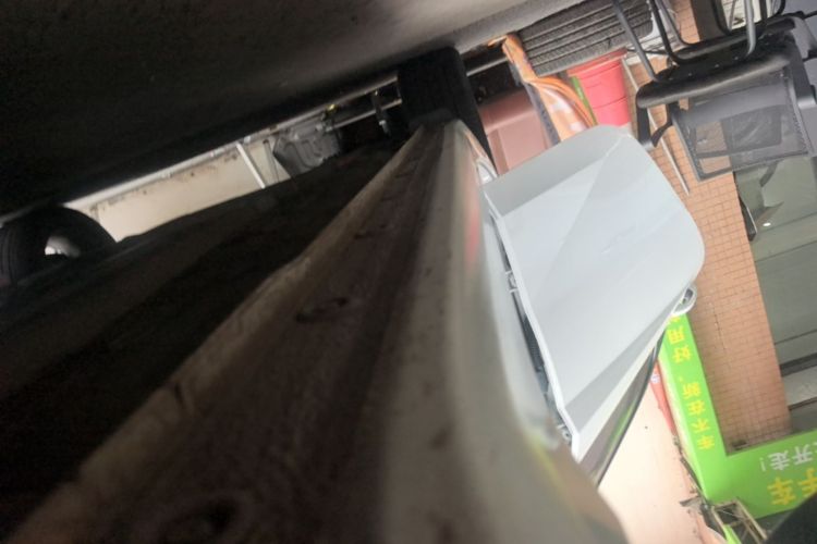 Used Hyundai Elantra 2022 1.5L CVT GLX Elite Edition Right Side Sill