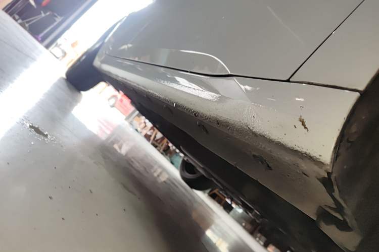 Used Hyundai Elantra 2022 1.5L CVT GLX Elite Edition Right Side Sill