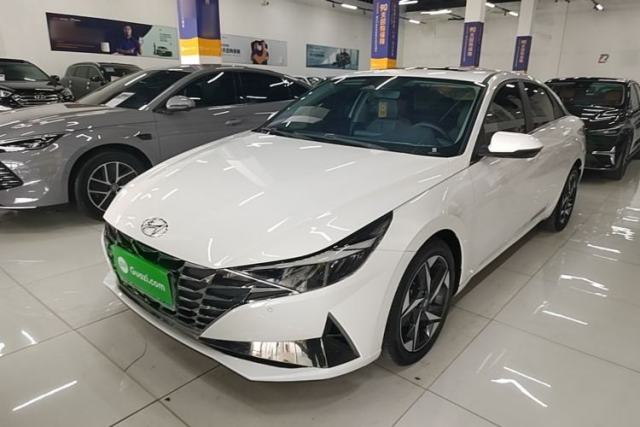 Used Hyundai Elantra 2022 1.5L CVT LUX Prestige Edition