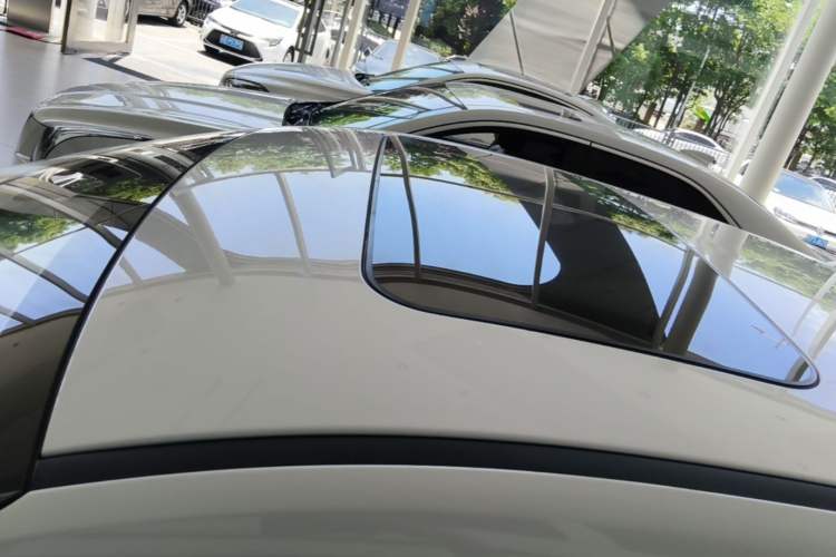 Used Hyundai Elantra 2022 1.5L CVT GLX Elite Edition Roof