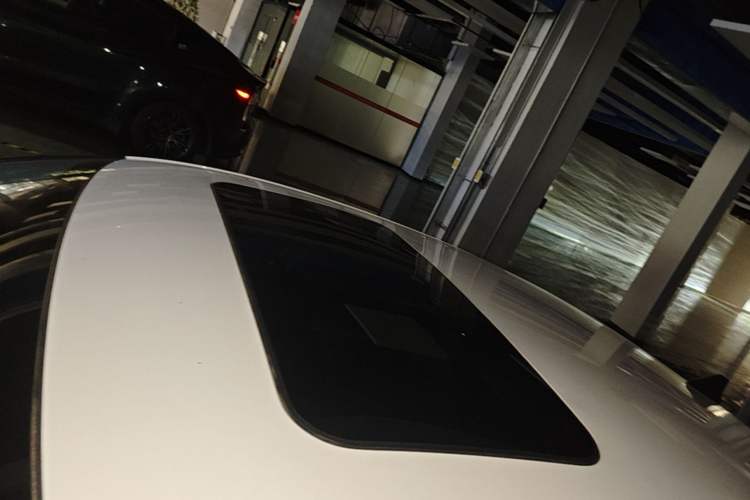 Used Hyundai Elantra 2022 1.5L CVT LUX Prestige Edition Roof