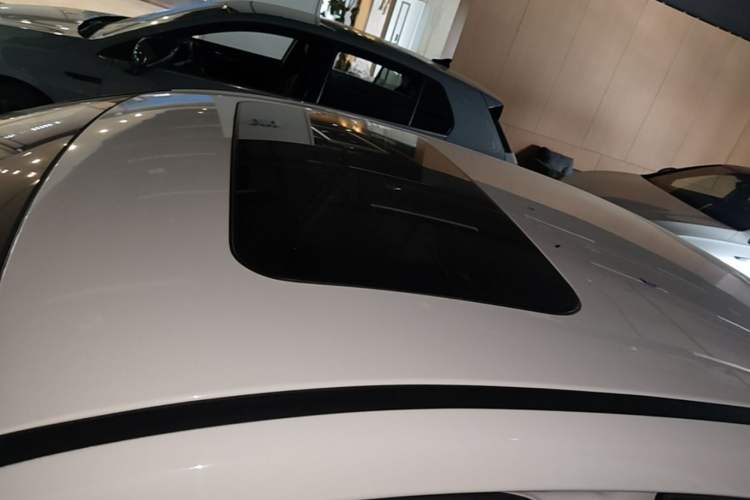 Used Hyundai Elantra 2022 1.5L CVT GLX Elite Edition Roof