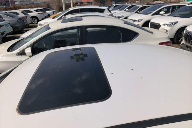 Used Hyundai Elantra 2022 1.5L CVT GLX Elite Edition Roof