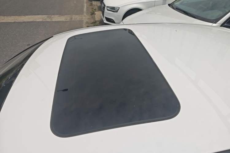 Used Hyundai Elantra 2022 1.5L CVT LUX Prestige Edition Roof