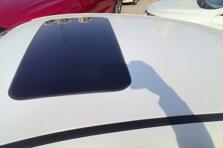 Used Hyundai Elantra 2022 1.5L CVT LUX Prestige Edition Roof