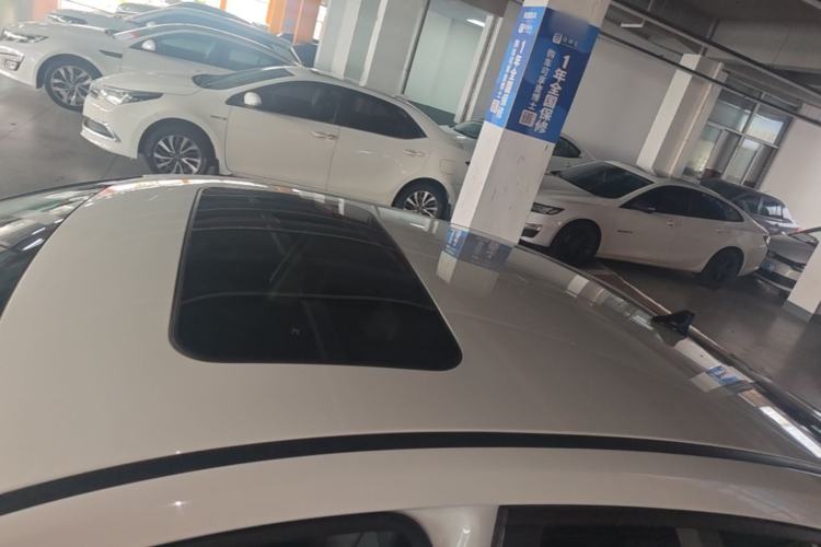 Used Hyundai Elantra 2022 1.5L CVT LUX Prestige Edition Roof