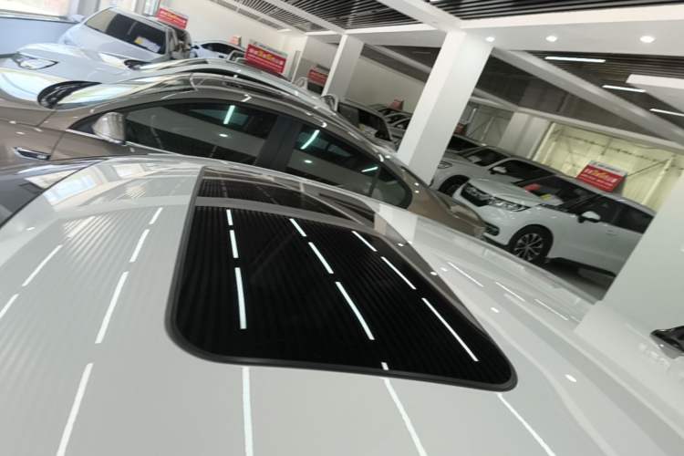 Used Hyundai Elantra 2022 1.5L CVT LUX Prestige Edition Roof
