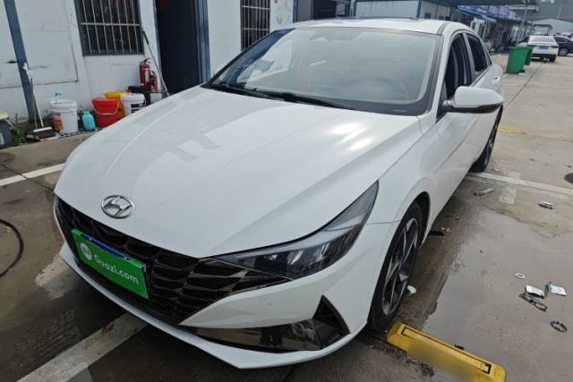 Used Hyundai Elantra 2022 1.5L CVT LUX Prestige Edition