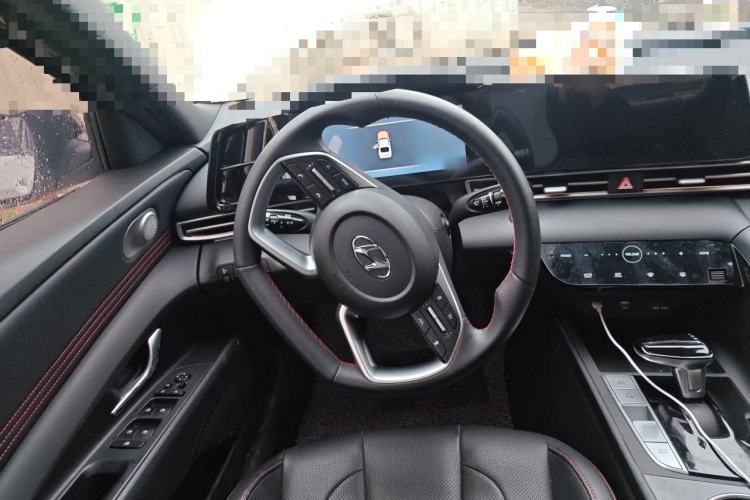 Used Hyundai Elantra 2022 1.5L CVT LUX Prestige Edition Steering Wheel