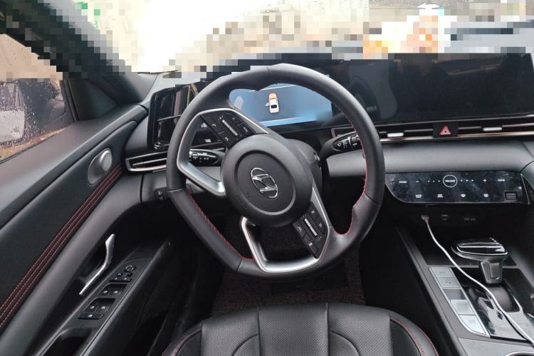 Used Hyundai Elantra 2022 1.5L CVT LUX Prestige Edition Steering Wheel
