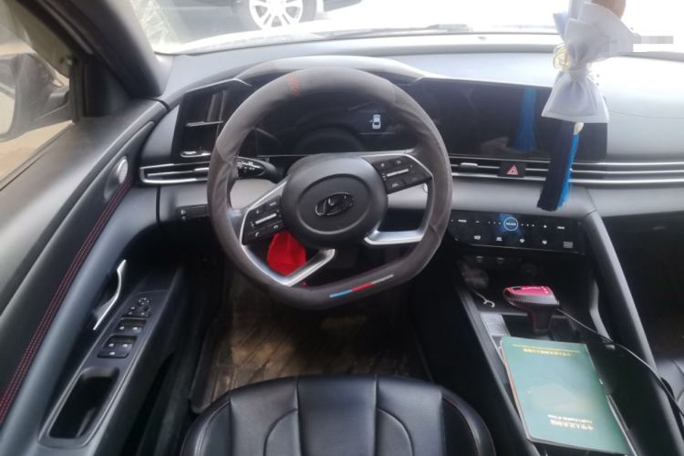 Used Hyundai Elantra 2022 1.5L CVT 20th Anniversary Edition Steering Wheel
