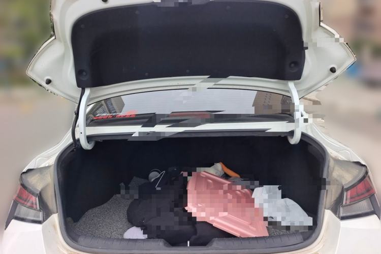 Used Hyundai Elantra 2022 1.5L CVT LUX Prestige Edition Trunk