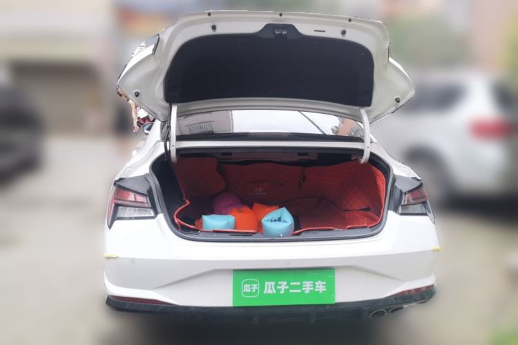 Used Hyundai Elantra 2022 240TGDi DCT LUX Prestige Edition Trunk