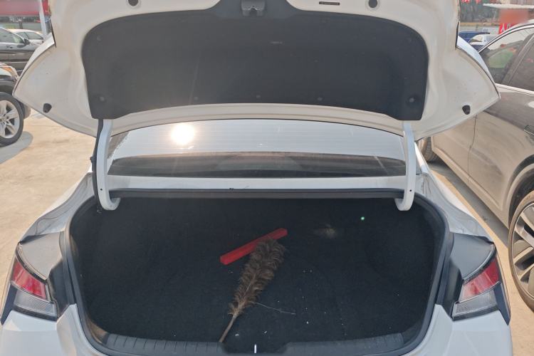 Used Hyundai Elantra 2022 1.5L CVT GLX Elite Edition Trunk