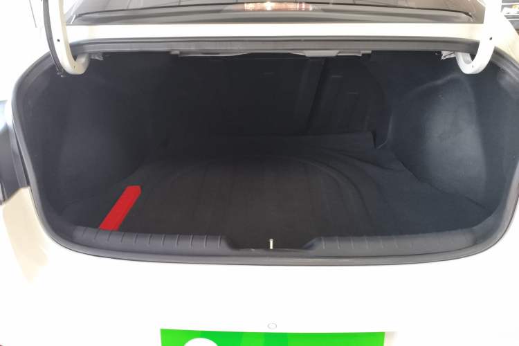 Used Hyundai Elantra 2022 1.5L CVT LUX Prestige Edition Trunk