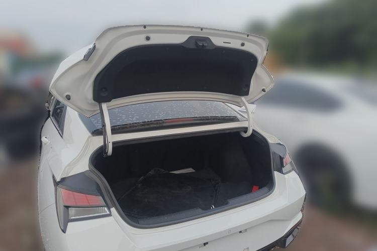 Used Hyundai Elantra 2022 1.5L CVT GLX Elite Edition Trunk