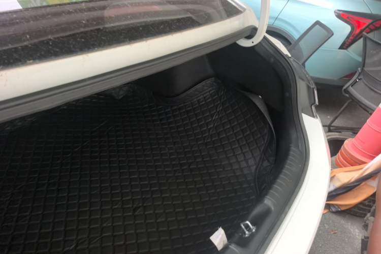 Used Hyundai Elantra 2022 1.5L CVT GLX Elite Edition Trunk