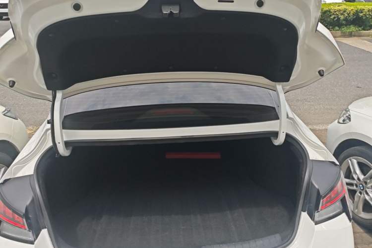 Used Hyundai Elantra 2022 1.5L CVT LUX Prestige Edition Trunk