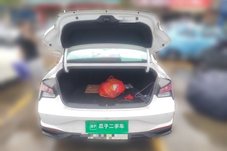 Used Hyundai Elantra 2022 1.5L CVT LUX Prestige Edition Trunk