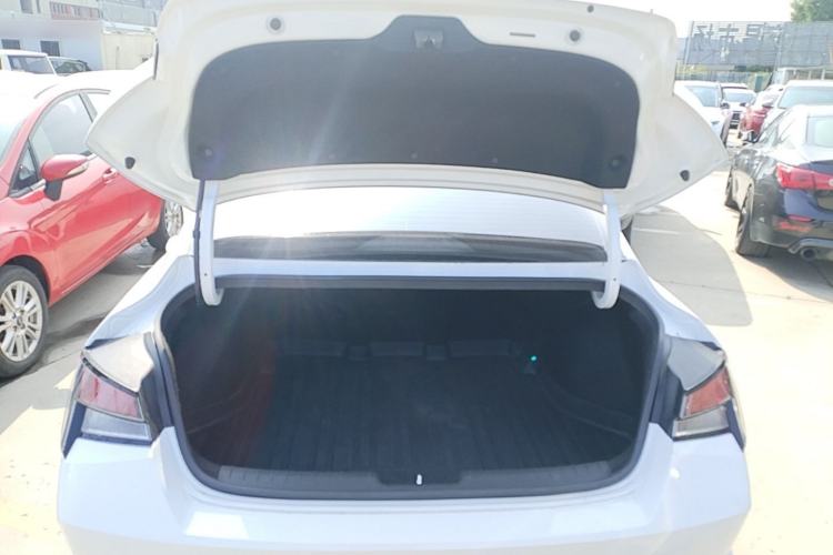 Used Hyundai Elantra 2022 1.5L CVT GLS Leading Edition Trunk
