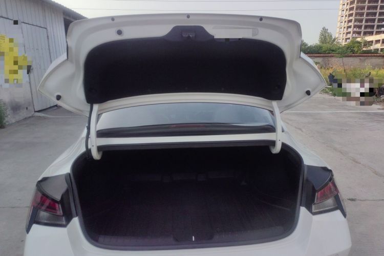 Used Hyundai Elantra 2022 1.5L CVT LUX Prestige Edition Trunk