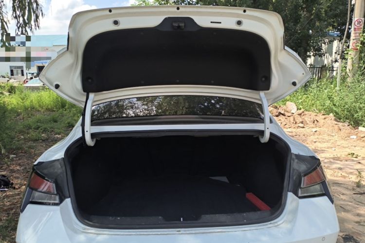 Used Hyundai Elantra 2022 1.5L CVT GLX Elite Edition Trunk