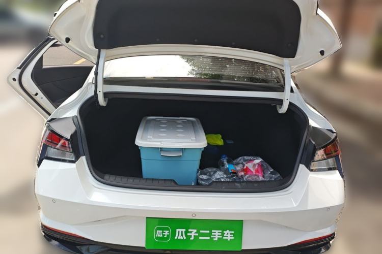 Used Hyundai Elantra 2022 1.5L CVT LUX Prestige Edition Trunk
