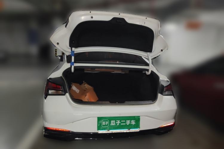 Used Hyundai Elantra 2022 1.5L CVT LUX Prestige Edition Trunk