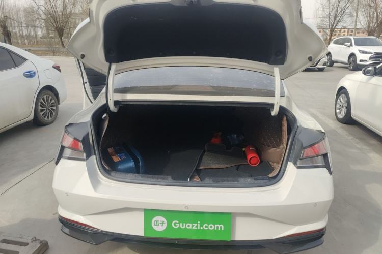 Used Hyundai Elantra 2022 1.5L CVT GLX Elite Edition Trunk