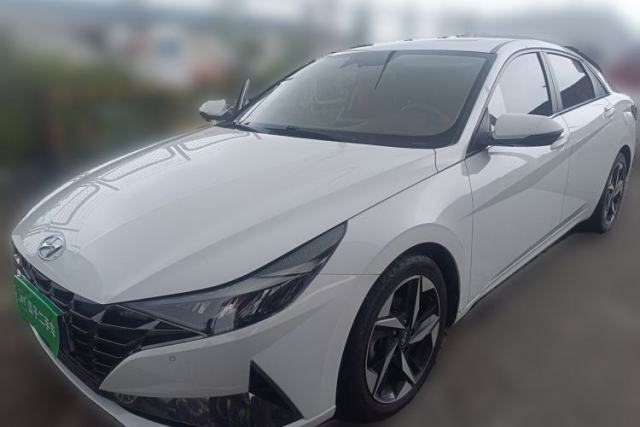 Used Hyundai Elantra 2022 1.5L CVT LUX Prestige Edition