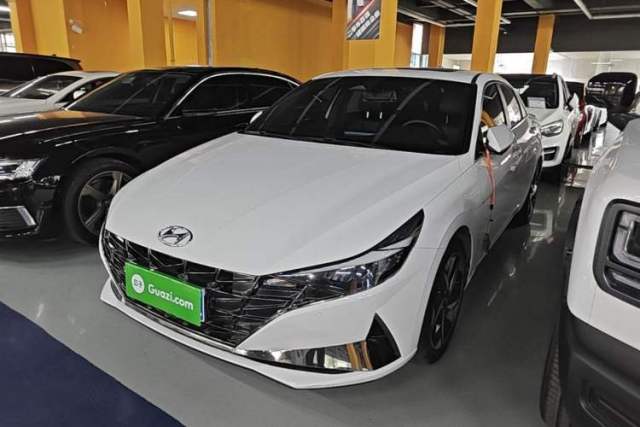 Used Hyundai Elantra 2022 240TGDi DCT LUX Prestige Edition