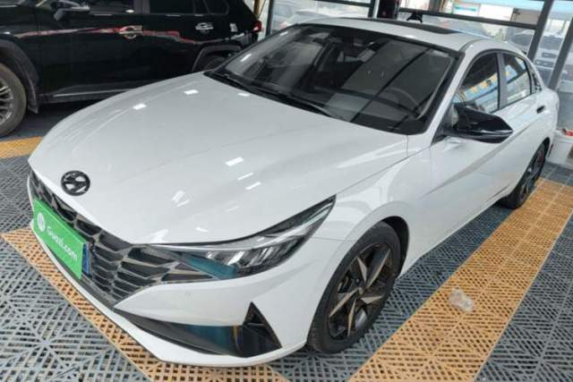 Used Hyundai Elantra 2022 1.5L CVT LUX Prestige Edition