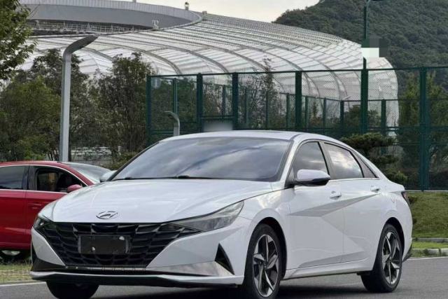 Hyundai Elantra 2022 1.5L CVT GLX Elite Edition d’occasion