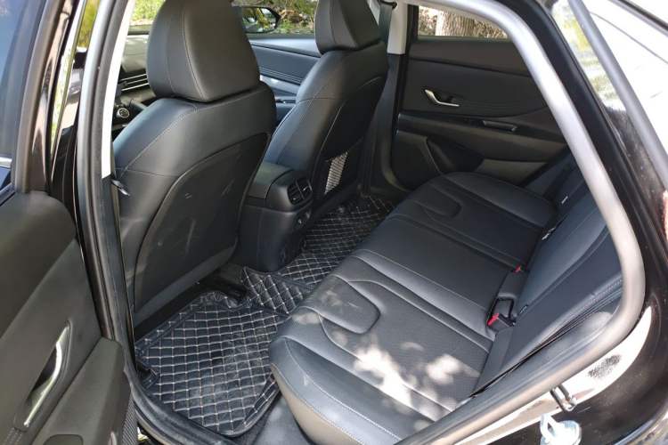 Used Hyundai Elantra 2023 1.5L CVT GLX Elite Edition Left Rear Seat