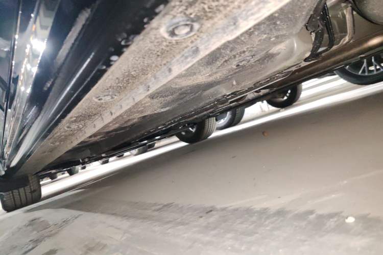 Used Hyundai Elantra 2023 1.5L CVT GLX Elite Edition Left Side Sill