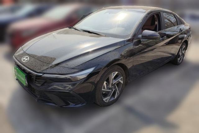 Used Hyundai Elantra 2023 1.5L CVT LUX Prestige Edition