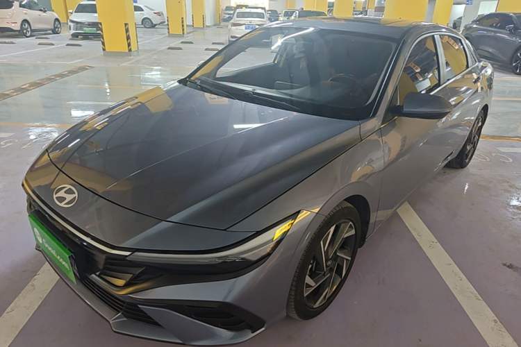 Used Hyundai Elantra 2023 1.5L CVT LUX Prestige Edition Guazi used car, China used car export, Used car for sale, Used cars, Cheapest cars for sale