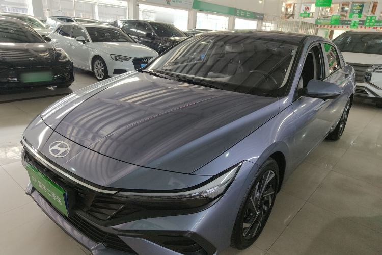 Used Hyundai Elantra 2023 1.5L CVT LUX Prestige Edition Guazi used car, China used car export, Used car for sale, Used Hyundai cars, Cheapest cars for sale