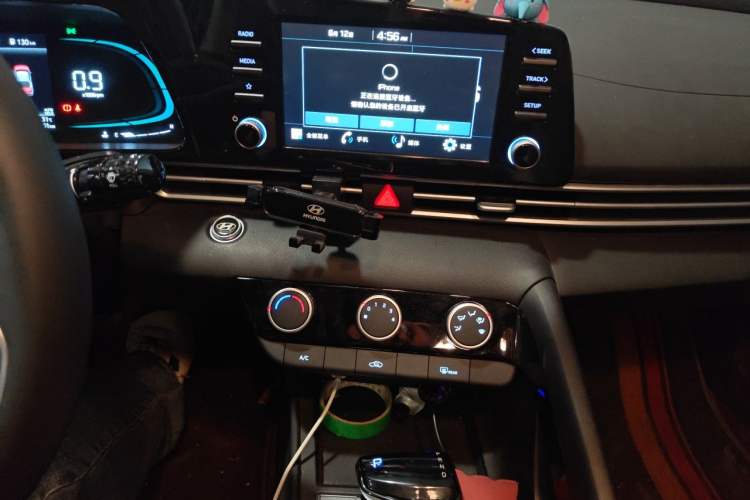 Used Hyundai Elantra 2023 1.5L CVT GLX Elite Edition Audio And AC Panel