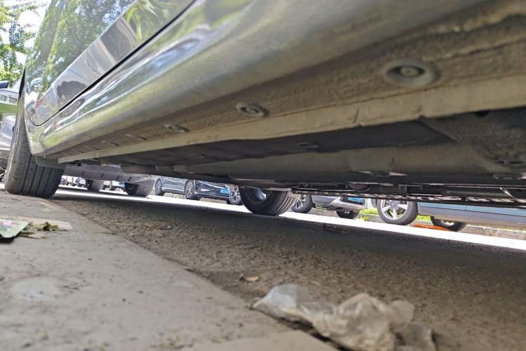 Used Hyundai Elantra 2023 1.5L CVT LUX Prestige Edition Chassis Front Right