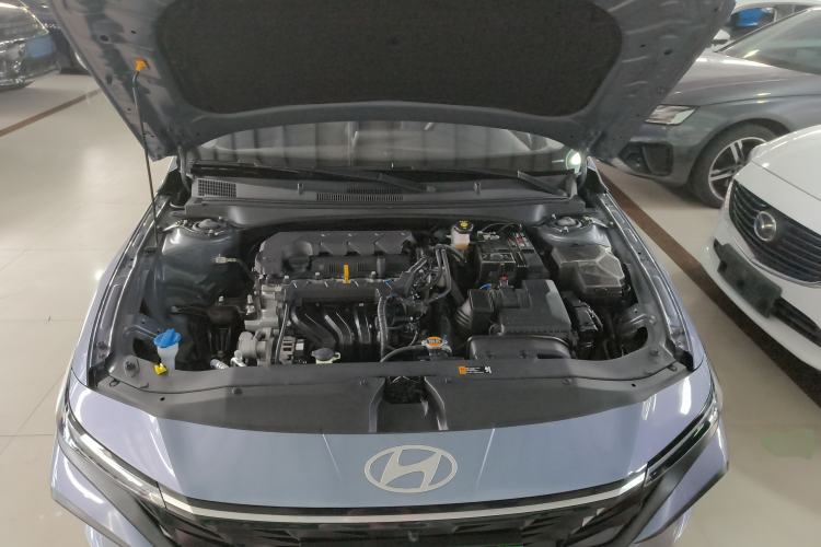 Used Hyundai Elantra 2023 1.5L CVT LUX Prestige Edition Engine Bay