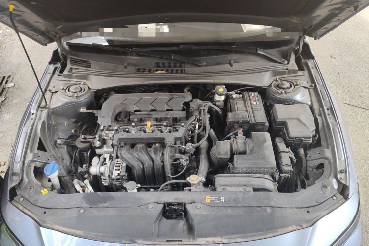 Used Hyundai Elantra 2023 1.5L CVT TOP Flagship Edition Engine Bay
