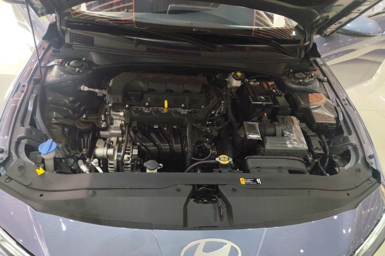 Used Hyundai Elantra 2023 1.5L CVT GLX Elite Edition Engine Bay