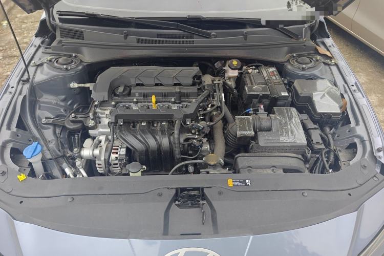 Used Hyundai Elantra 2023 1.5L CVT GLX Elite Edition Engine Bay