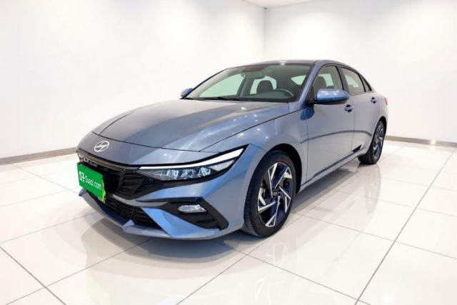Hyundai Elantra 2023 1.5L CVT GLX Elite Edition usado