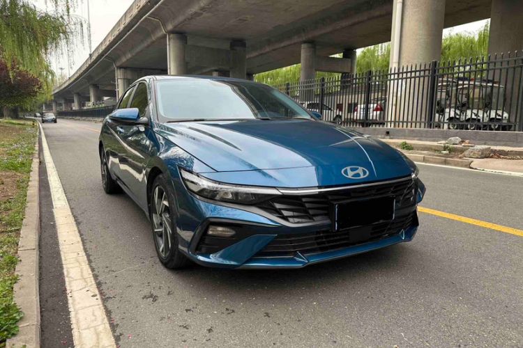 Used Hyundai Elantra 2023 1.5L CVT GLX Elite Edition Exterior 2