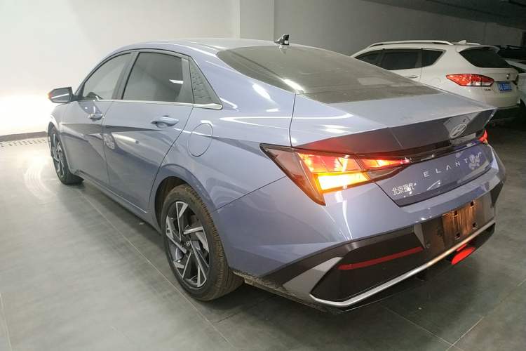 Used Hyundai Elantra 2023 1.5L CVT GLX Elite Edition Exterior 3