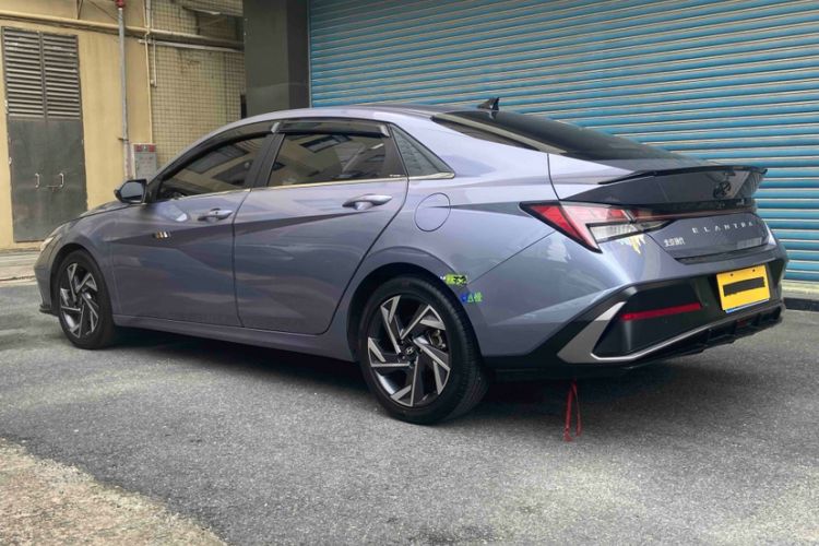 Used Hyundai Elantra 2023 1.5L CVT LUX Prestige Edition Exterior 3